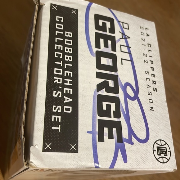 Paul George BobbleHead - Picture 3 of 6